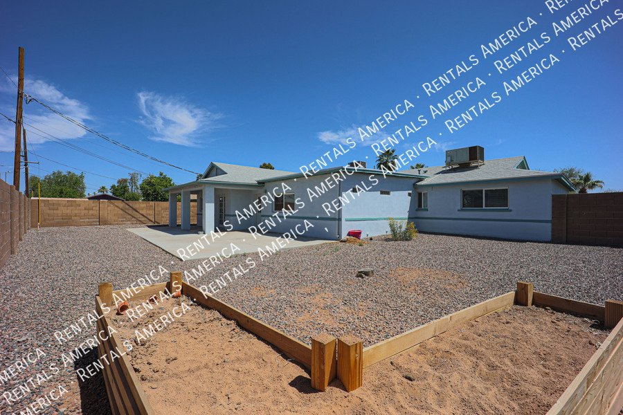 Spacious 2 Master Bedrooms- Scottsdale 4 bedroom 3 baths property image