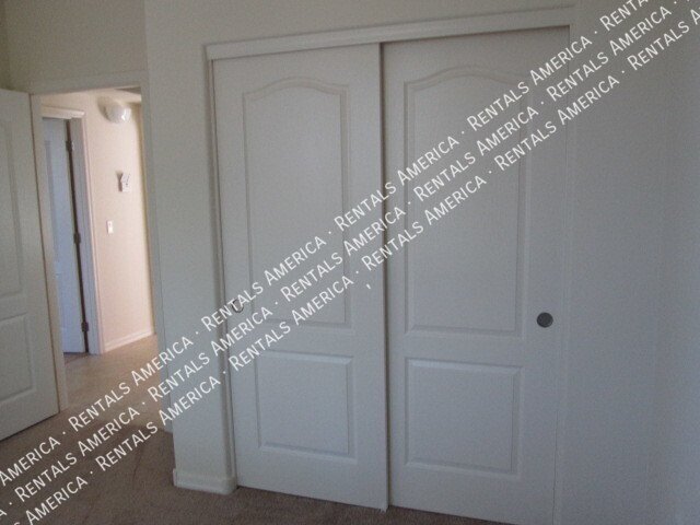 2 BED 2 BATH CONDO IN GATED COMMUNITY property image