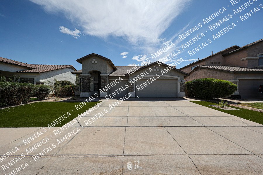 Gorgeous 4 Bd/2 Bth w/Office & Pool, Desirable Chandler Location property image