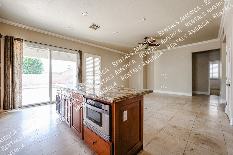 Gorgeous 4 Bd/2 Bth w/Office & Pool, Desirable Chandler Location property image