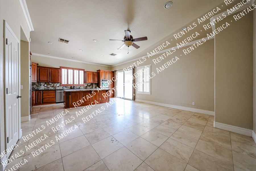 Gorgeous 4 Bd/2 Bth w/Office & Pool, Desirable Chandler Location property image